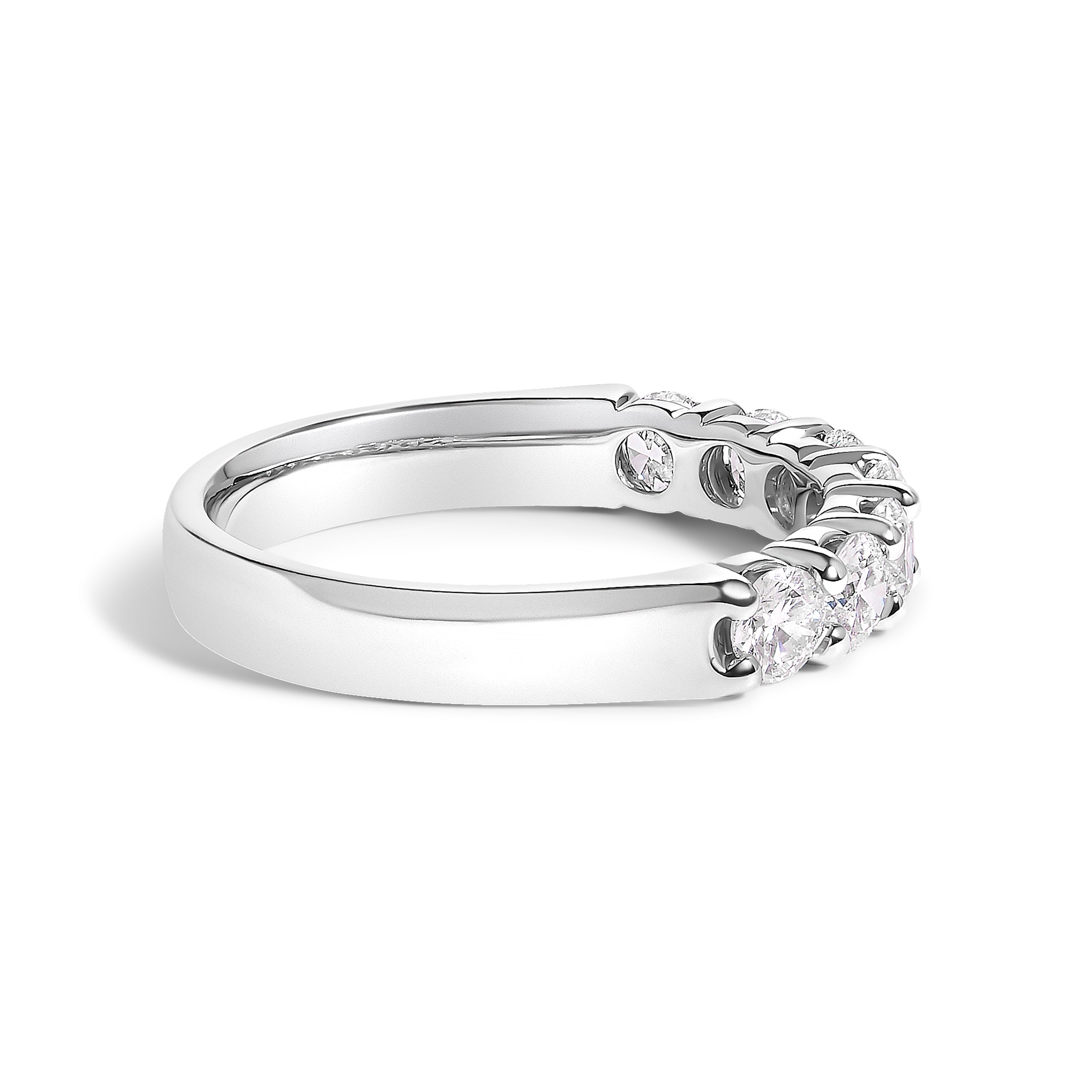 14K White Gold 1.0 Cttw Diamond 7 Stone Band Ring  DestGlow