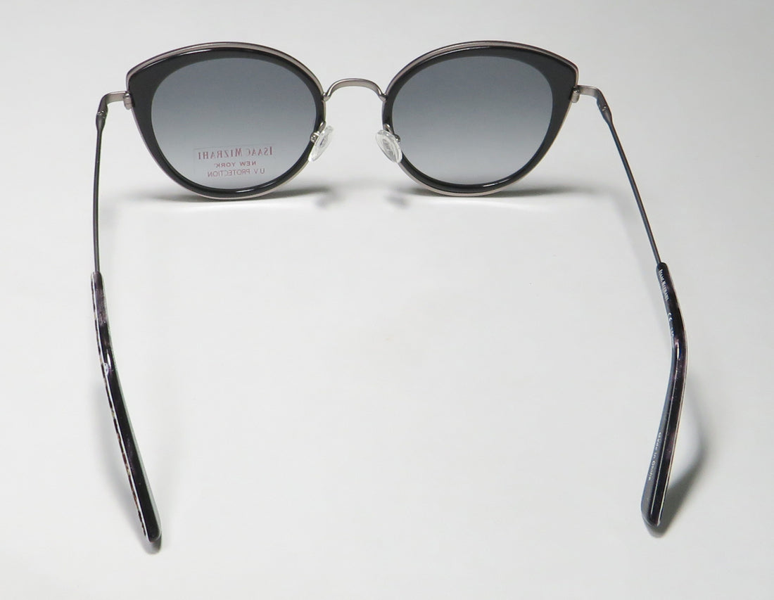 Isaac Mizrahi 30251 Sunglasses by ModaFrames