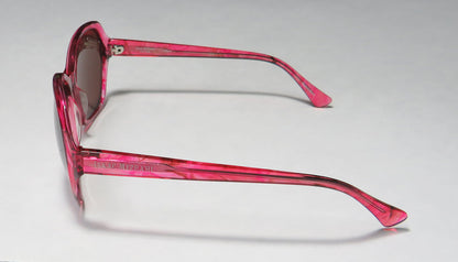 Isaac Mizrahi 30203 Sunglasses by ModaFrames