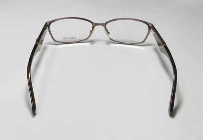 Vera Wang V092 Eyeglasses by ModaFrames