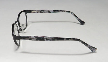 Vera Wang V331 Eyeglasses by ModaFrames