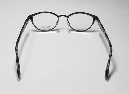 Vera Wang V331 Eyeglasses by ModaFrames