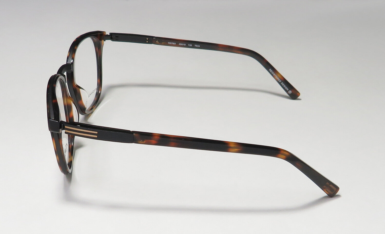 Oga 10076o Eyeglasses by ModaFrames