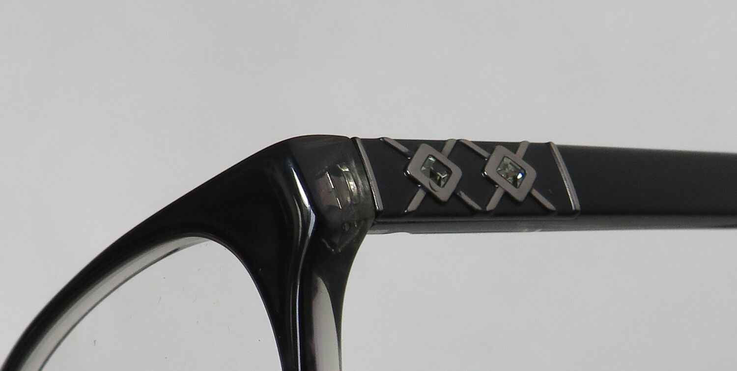 Vera Wang V360 Eyeglasses