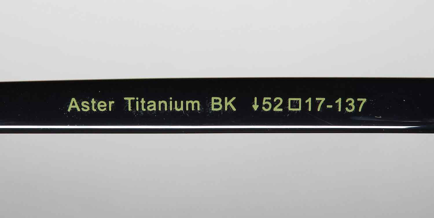 Vera Wang Luxe Aster Eyeglasses