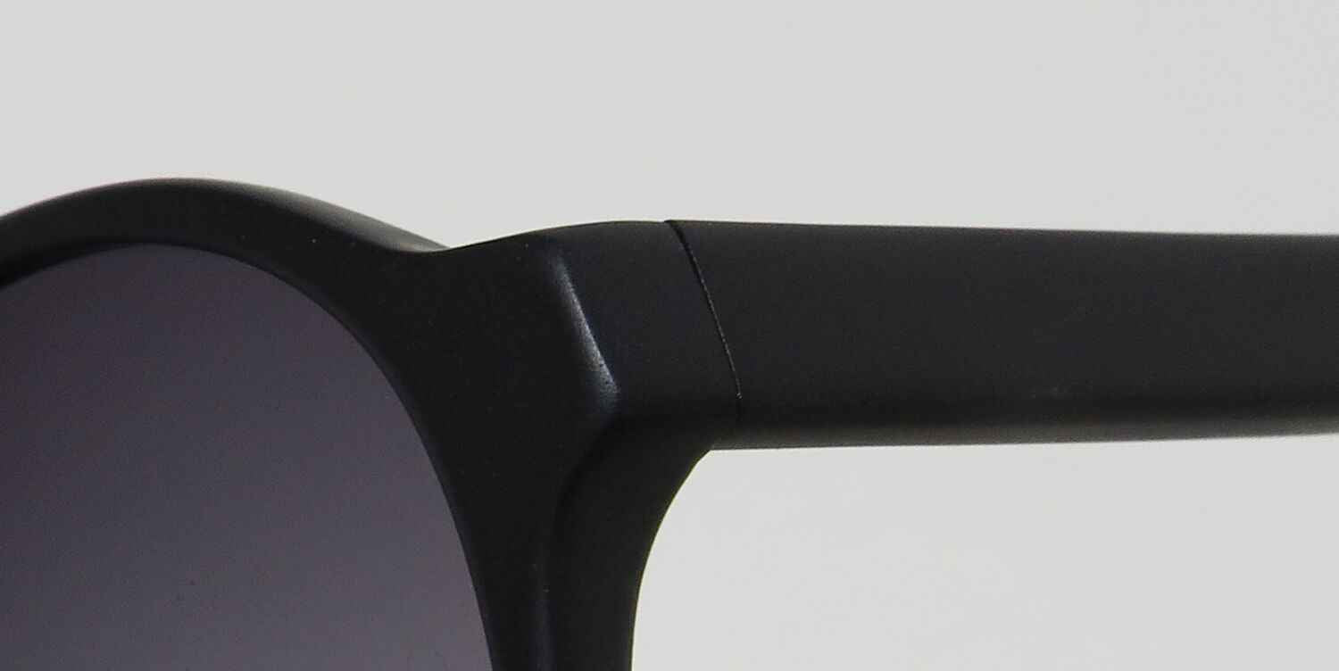 Vera Wang Luxe Hebe Sunglasses