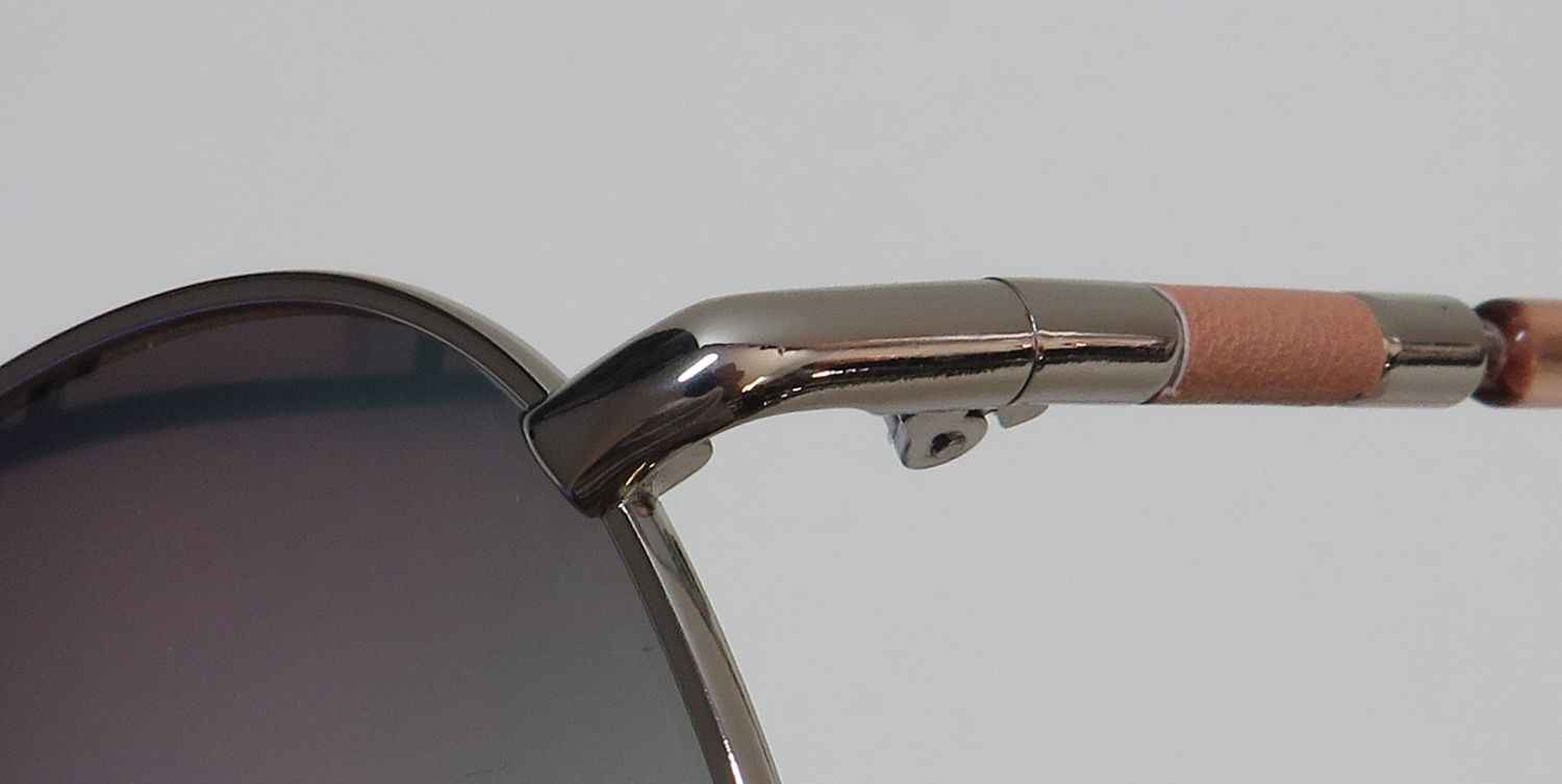 BCBG Bcbgeneration 3025 Sunglasses
