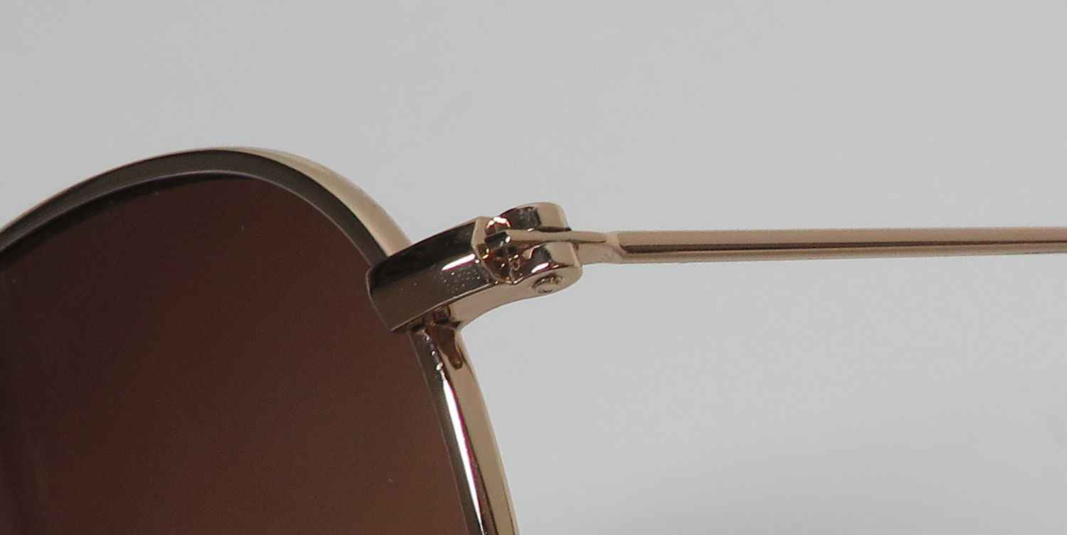 Oscar de la Renta Oscar 3110 Sunglasses
