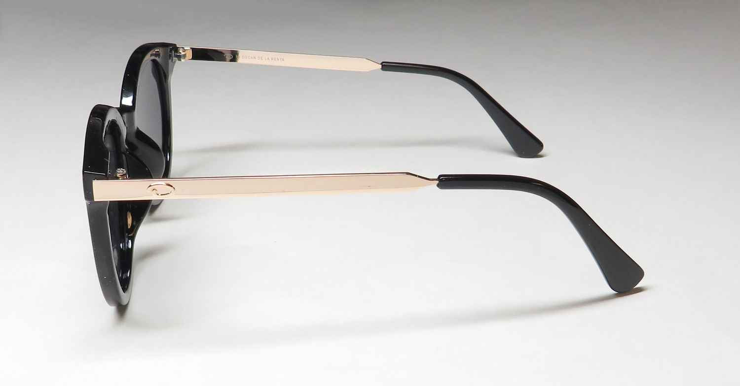Oscar de la Renta Oscar 1289 Sunglasses