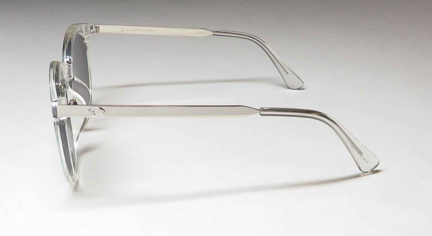 Oscar de la Renta Oscar 1289 Sunglasses