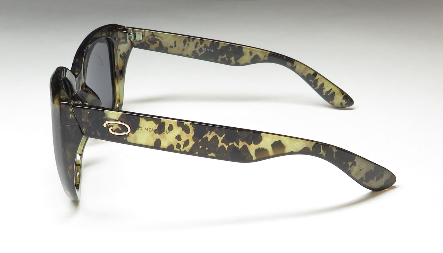 Oscar de la Renta Oscar 1342 Sunglasses by ModaFrames