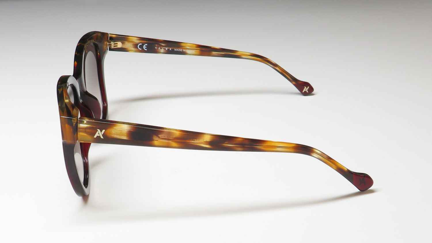 Yalea Sya054v Lorena Sunglasses