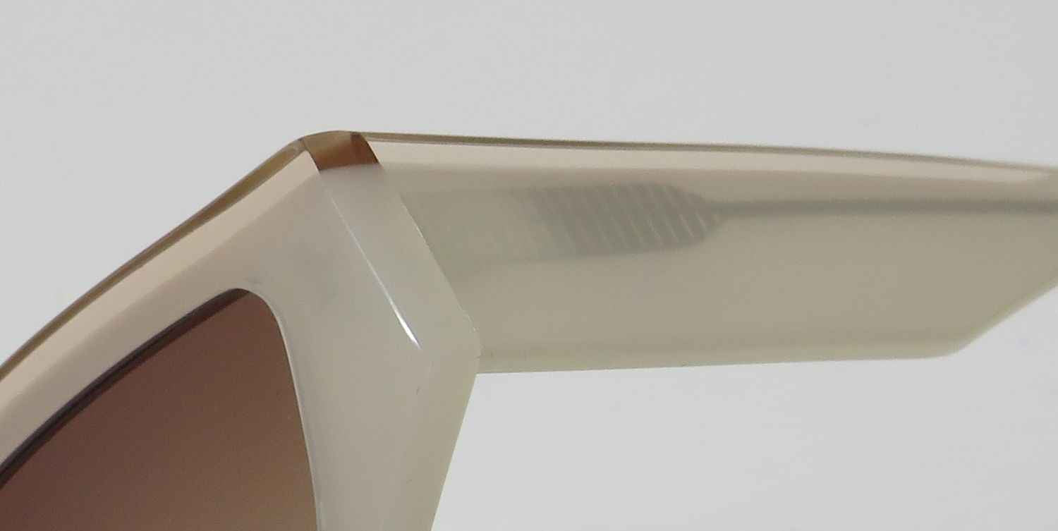 Kendall + Kylie Kks5096 Quinn Sunglasses