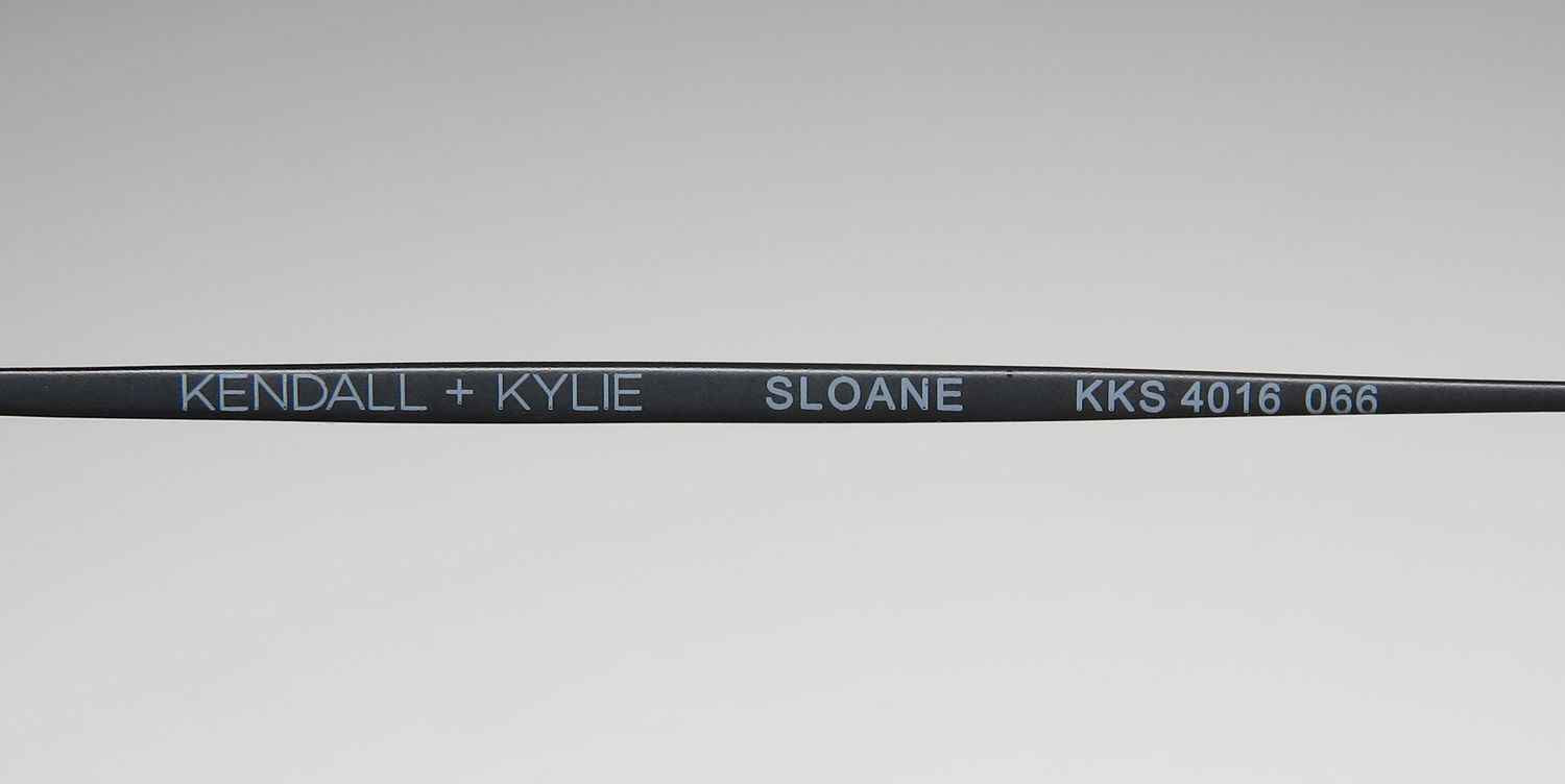 Kendall + Kylie Kks4016 Sloane Sunglasses