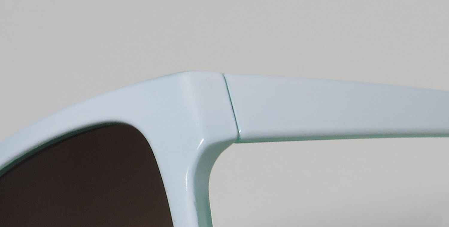 Adrienne Vittadini 5047 Sunglasses