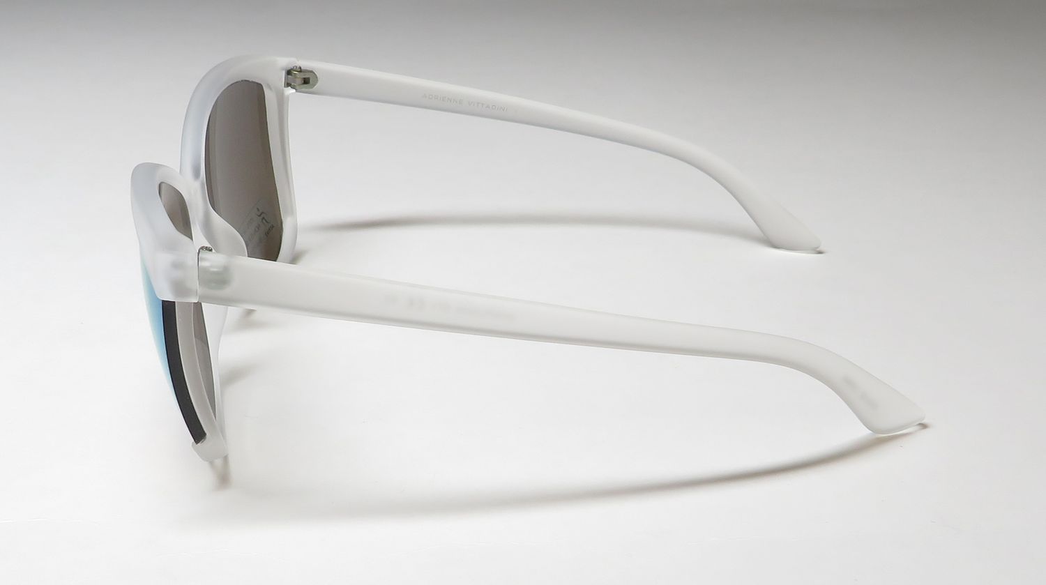 Adrienne Vittadini 4434 Sunglasses - DestGlow