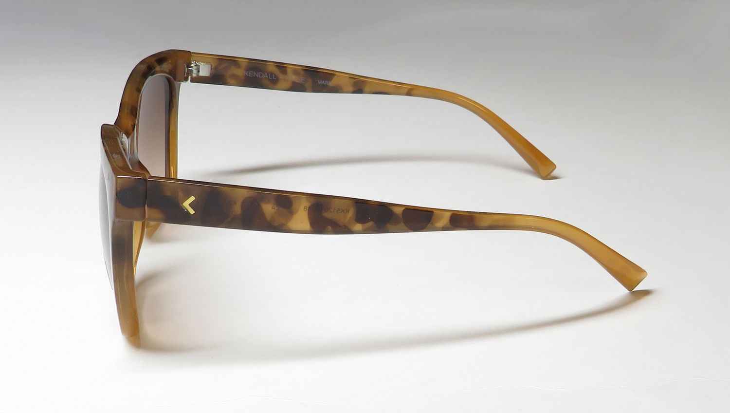 Kendall + Kylie Kk5120 Mara Sunglasses