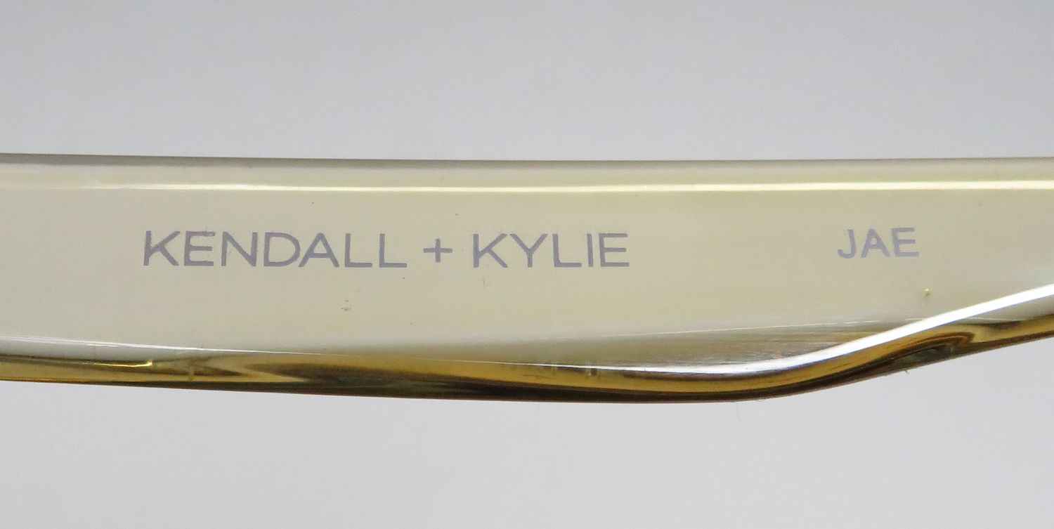 Kendall + Kylie Kk5135 Jae Sunglasses