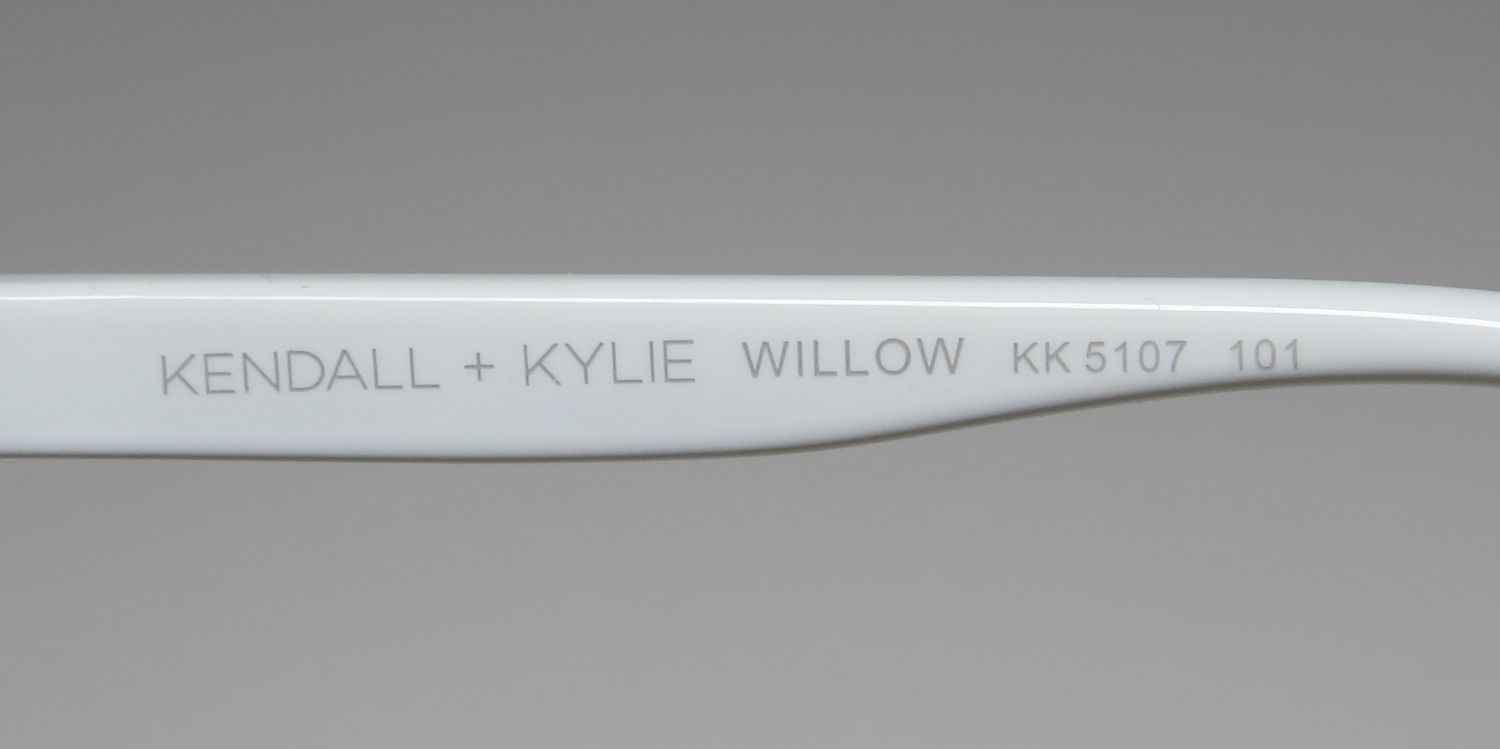 Kendall + Kylie Kk5107 Willow Sunglasses