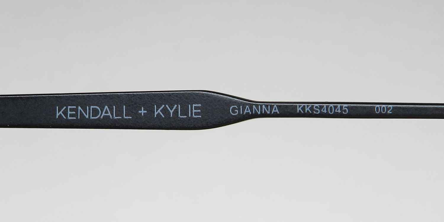 Kendall + Kylie Kks4045 Gianna Sunglasses