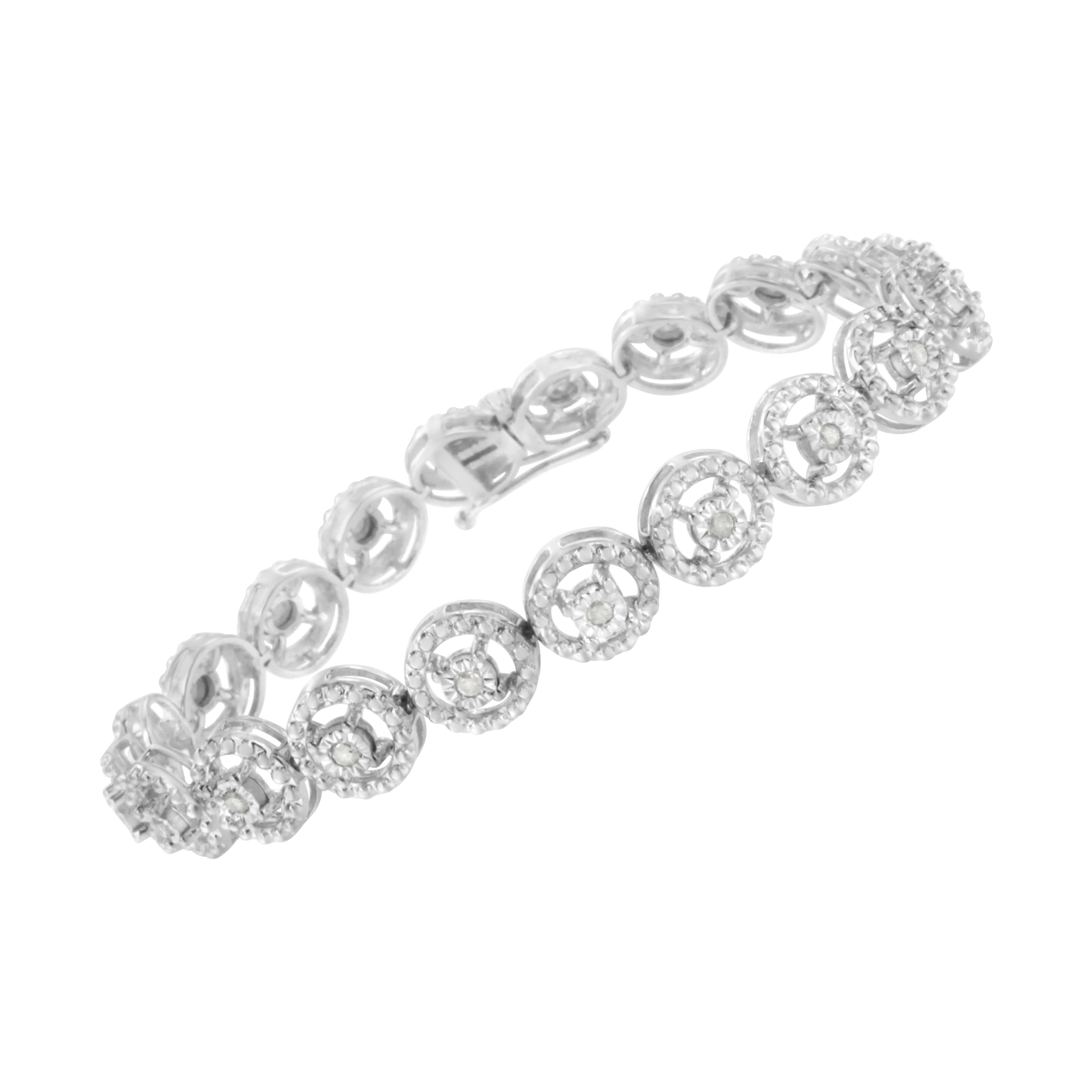 .925 Sterling Silver 1/2 Cttw Diamond Nested Circle Miracle Set Open Wheel 7.25" Fashion Link Bracelet (I-J Color, I3 Clarity)  DestGlow