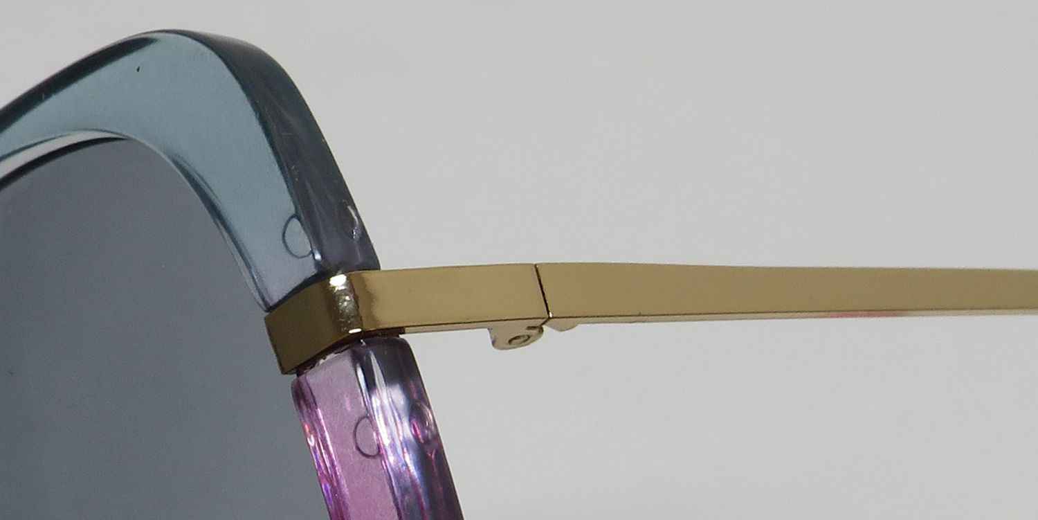 Bebe Bbop1003 Sunglasses