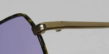 BCBG Bcbgeneration 1054 Sunglasses