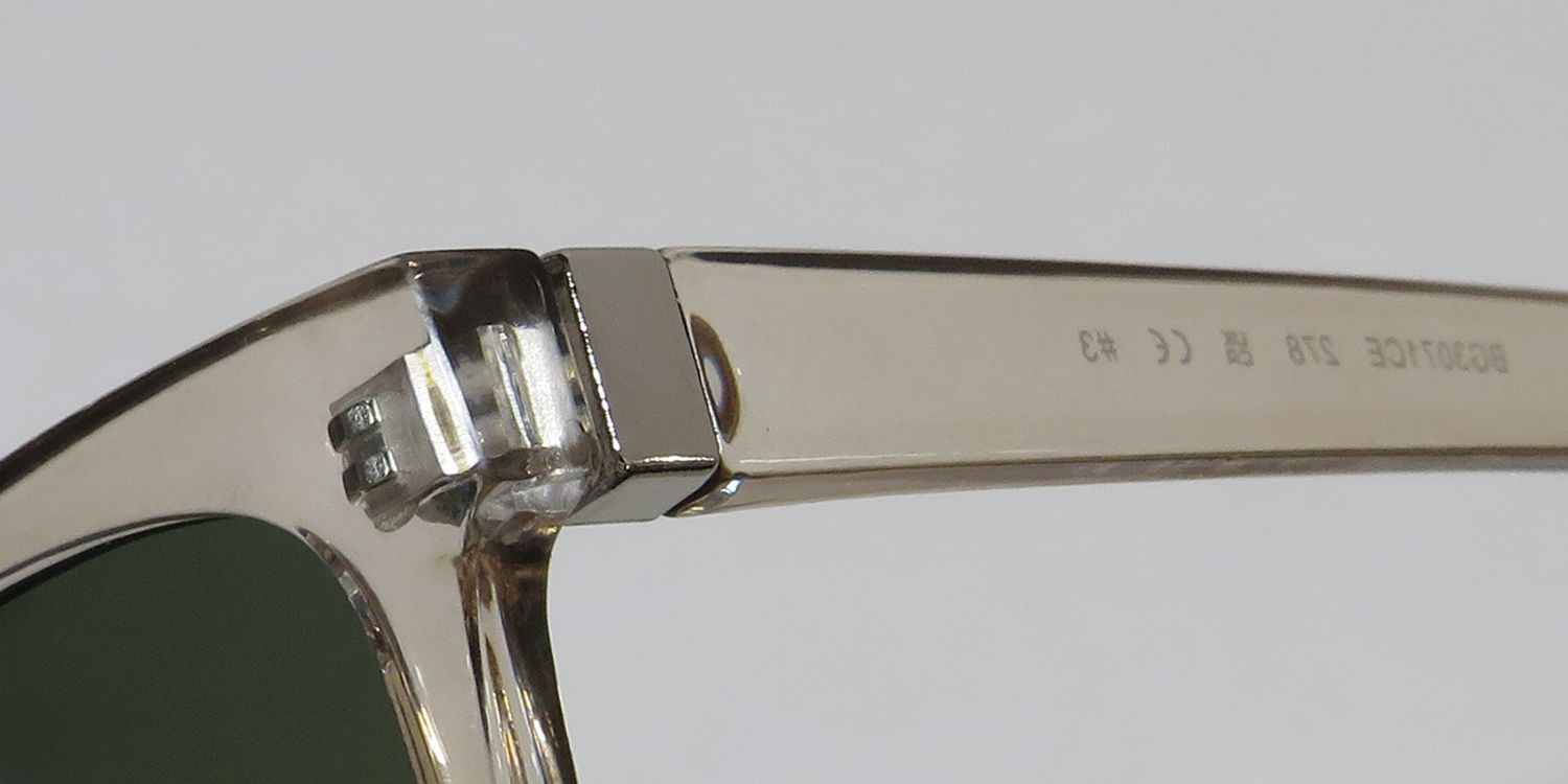 BCBG Bcbgeneration 3071 Sunglasses