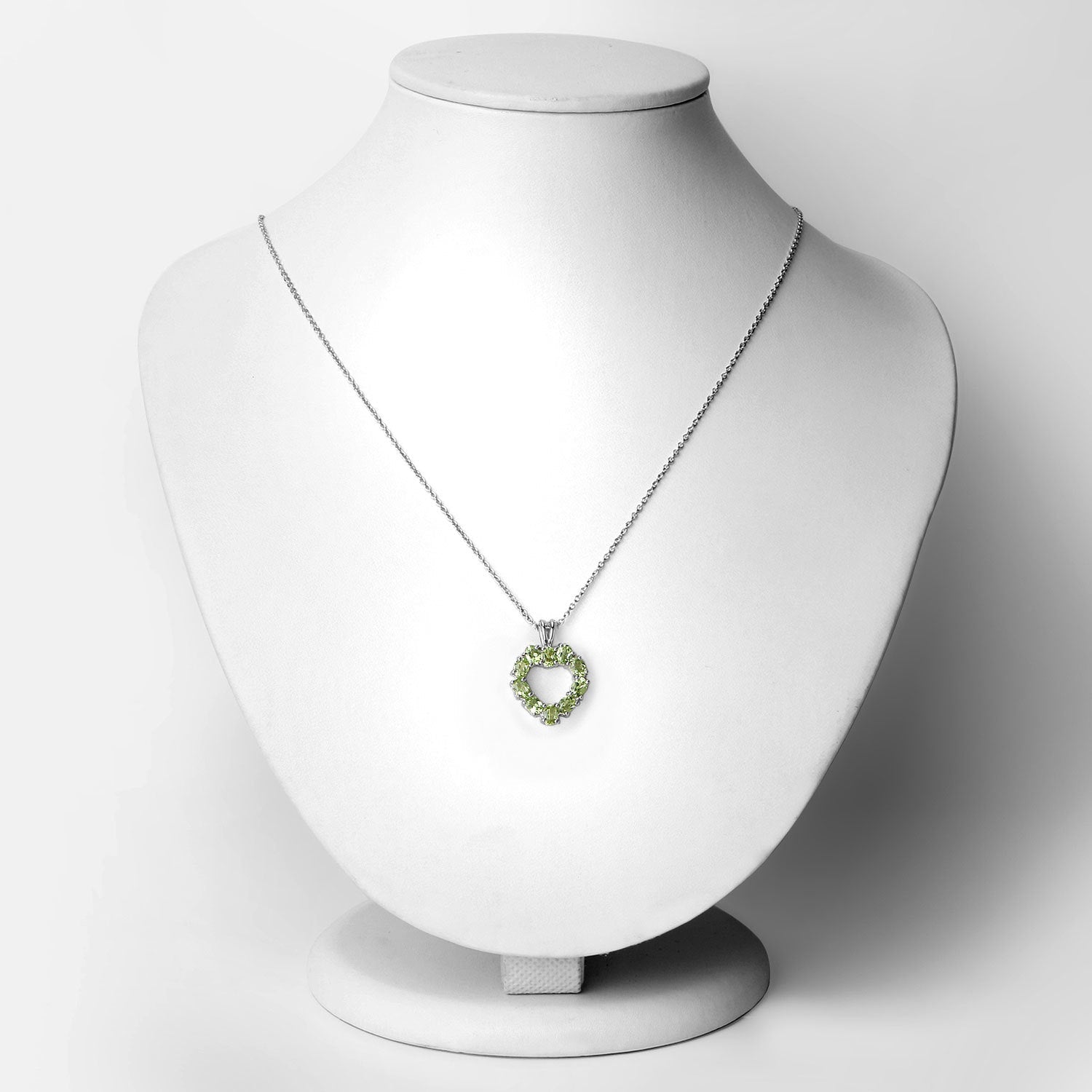 1.70 Carat Genuine Peridot .925 Sterling Silver Pendant by Bids.com