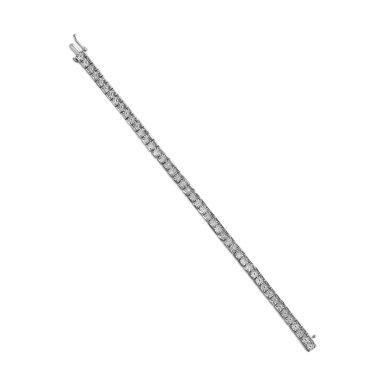 .925 Sterling Silver 1/10 Cttw Diamond 7.25" Link Bracelet (I-J Color, I2-I3 Clarity) by Bids.com