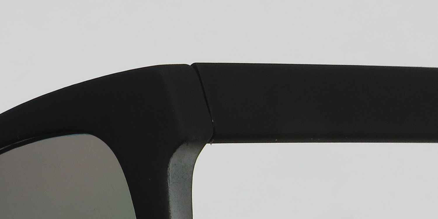 Adrienne Vittadini 5043 Sunglasses