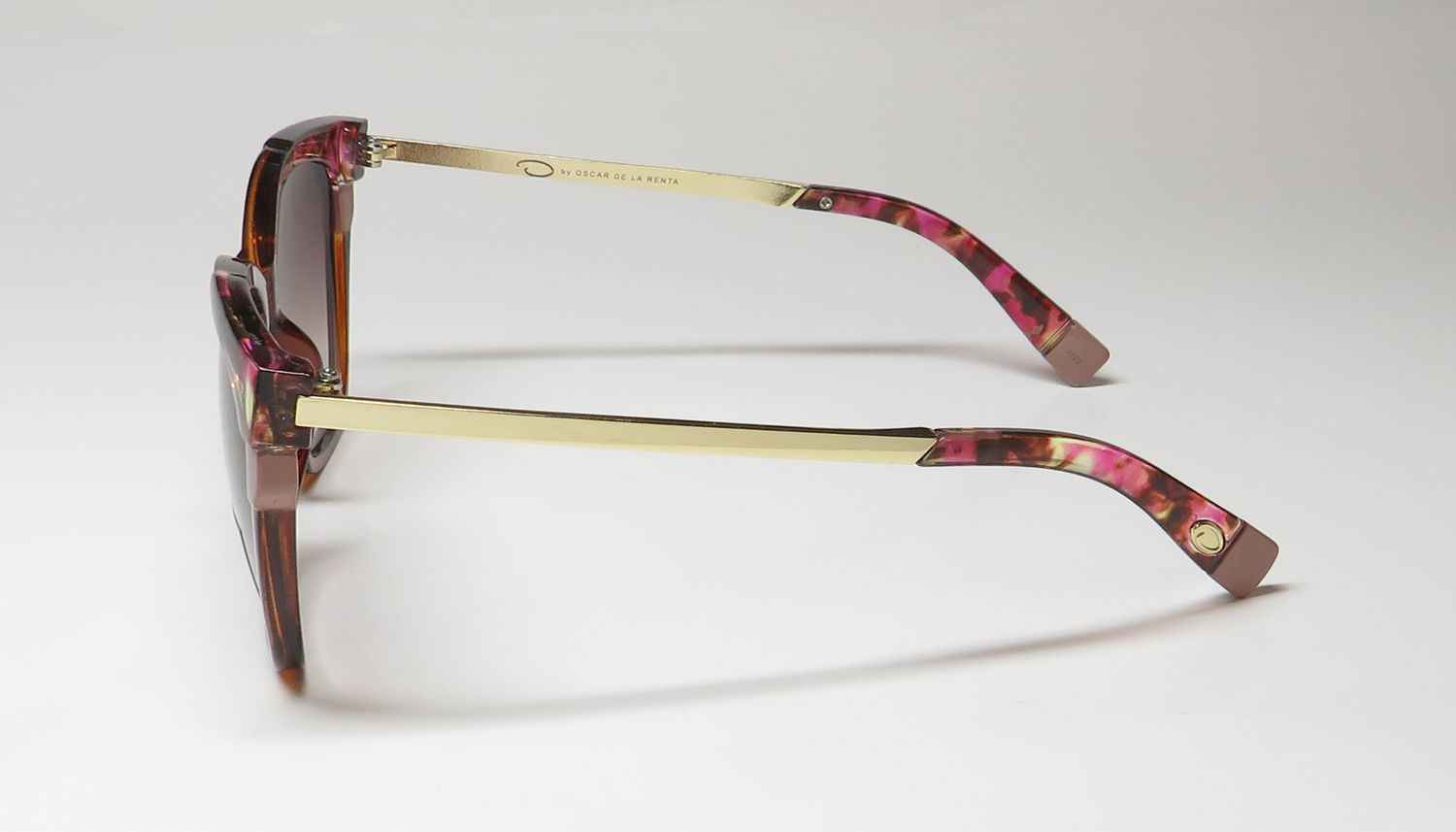Oscar de la Renta Oscar 1368 Sunglasses
