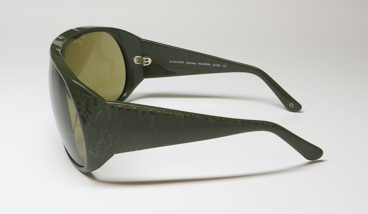 Aigner 35054 Sunglasses by ModaFrames