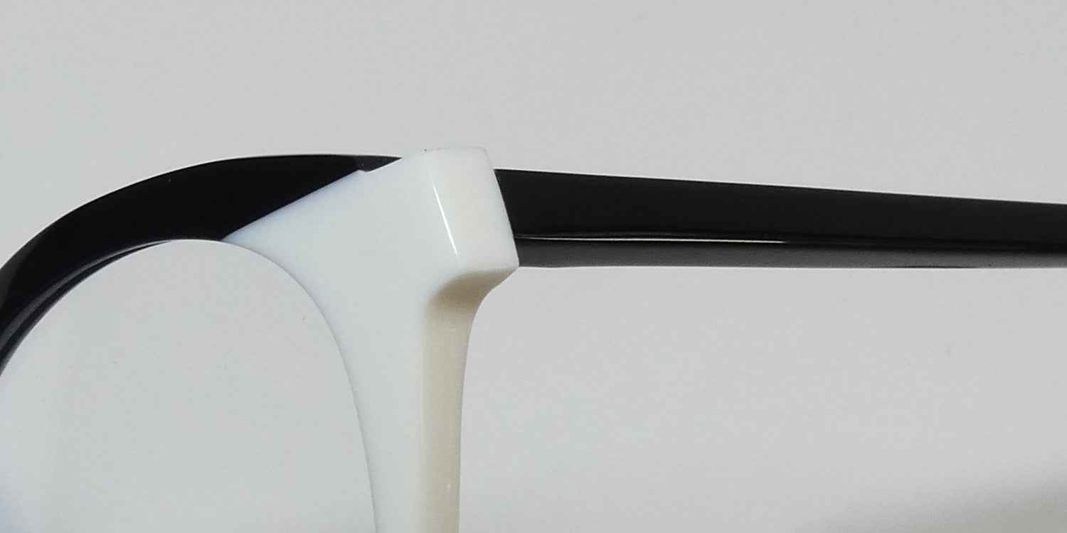 Woow Stand Out 2 Eyeglasses