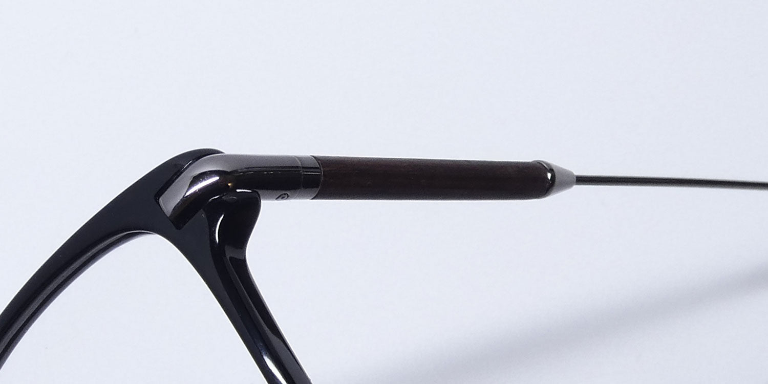 Jones New York Vjom547 Eyeglasses by ModaFrames