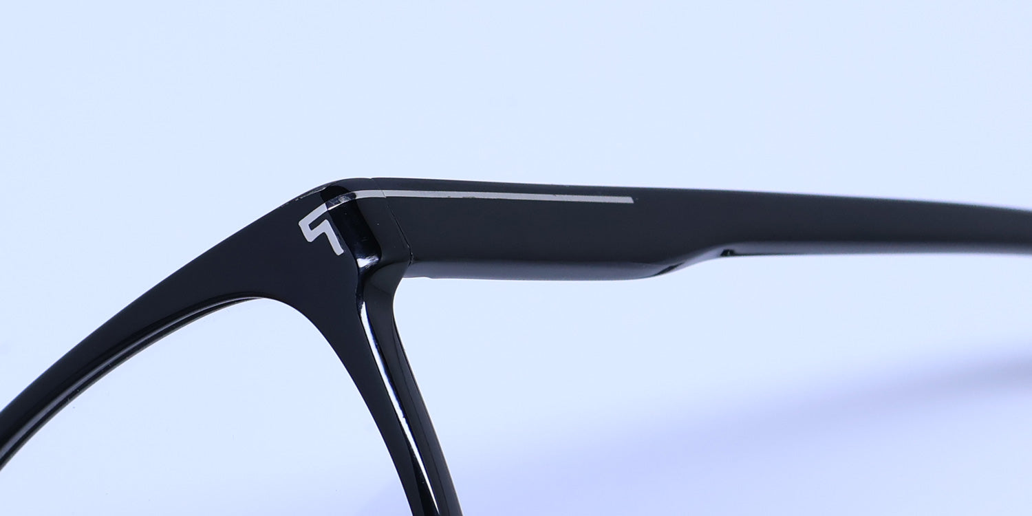 Tumi Vtu014 Eyeglasses by ModaFrames