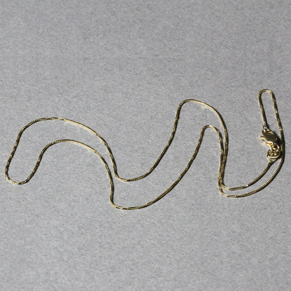 14k Yellow Gold Classic Box Chain 0.6mm by Bids.com