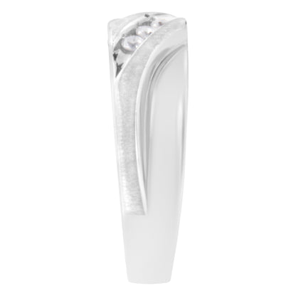 10K White Gold 1/10 Cttw Diamond Men&