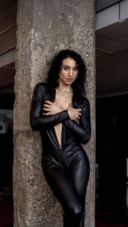 2pc Alluring Assassin Costume