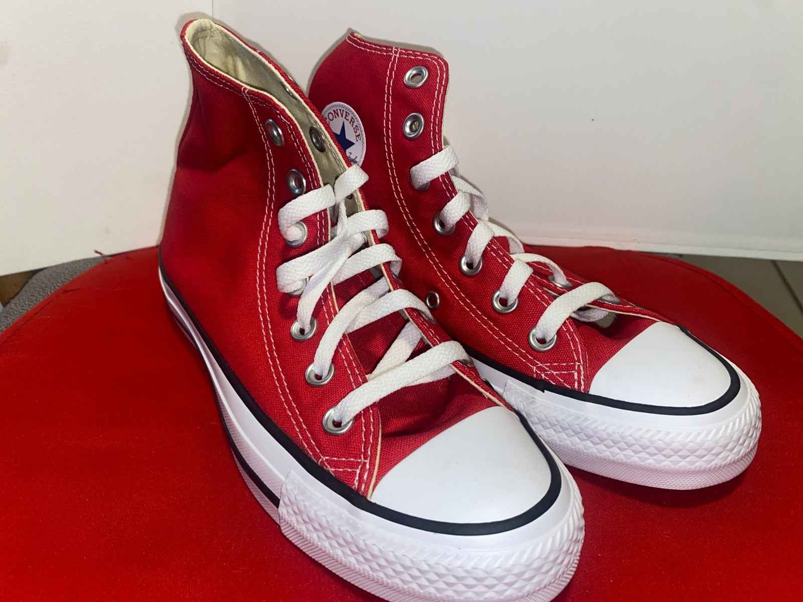 *NEW* Unisex CONVERSE Chuck Taylor ALL STAR HIGH TOP Red (M9621) Size 4 Men