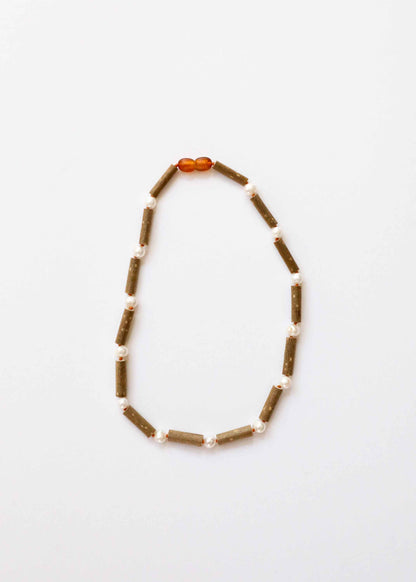 Hazelwood + Pearl || Beaded Necklace ||