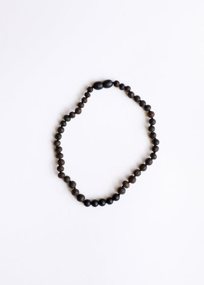 Raw Black Baltic Amber + Shungite Necklace by CanyonLeaf