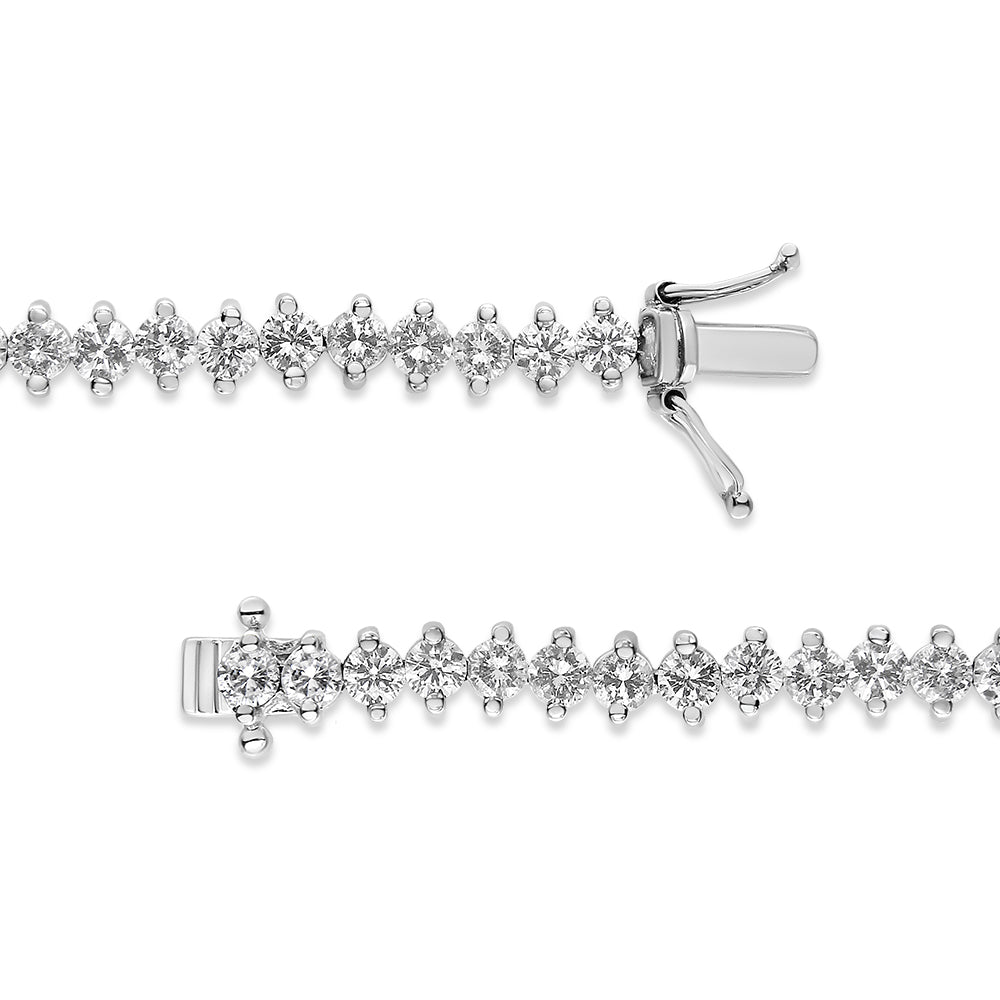 14K White Gold 5 1/2 Cttw Round Diamond 2-Prong Tennis Bracelet (H-I Color, SI2-I1 Clarity) - 7" by Bids.com