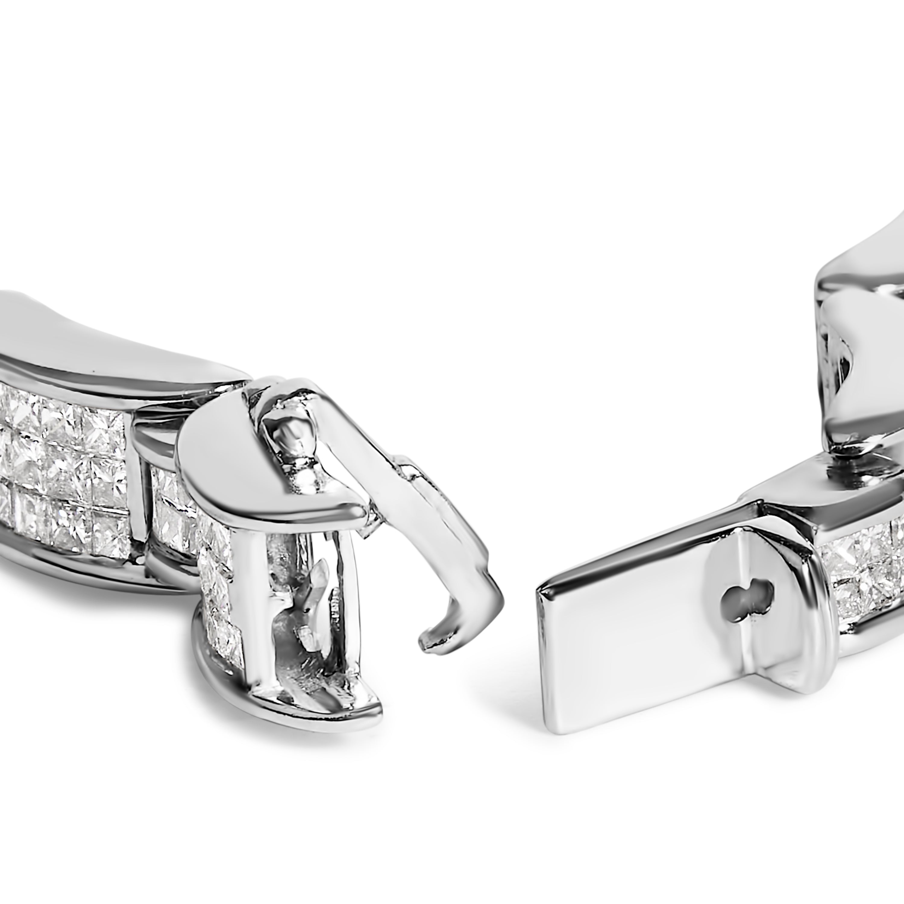 18K White Gold 5.0 Carat Princess Diamond Buckle Link Bracelet  DestGlow