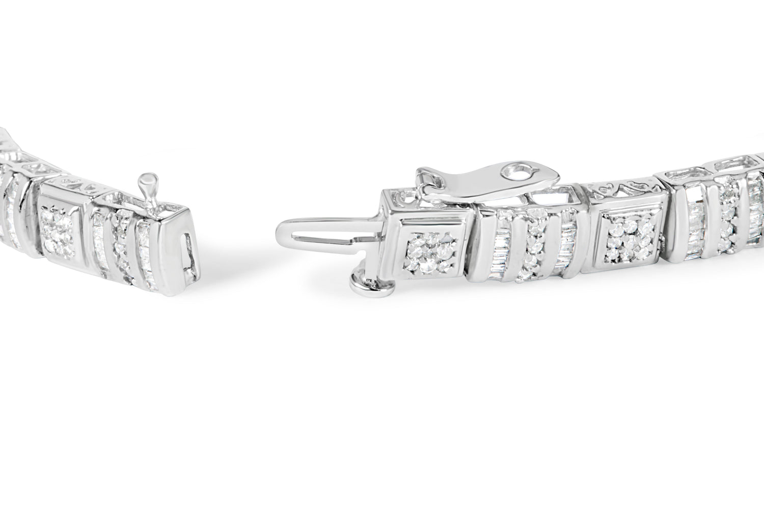 10K White Gold Round and Baguette Cut Diamond Bracelet (2.00 cttw, H-I Color, I2-I3 Clarity) by Bids.com