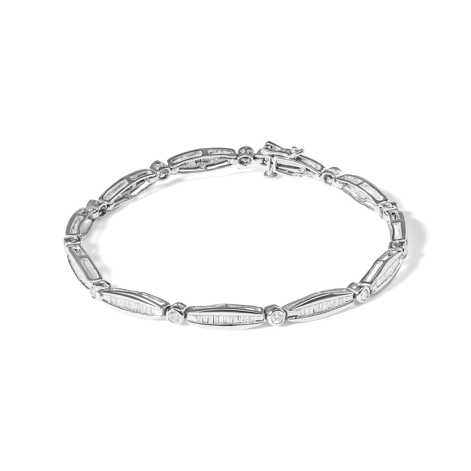 14K White Gold 1-1/2 Cttw Round Brilliant-Cut &amp; Baguette Cut Diamond Bezel and Tapered Link 7" Tennis Bracelet (H-I Color, I1-I2 Clarity) by Bids.com
