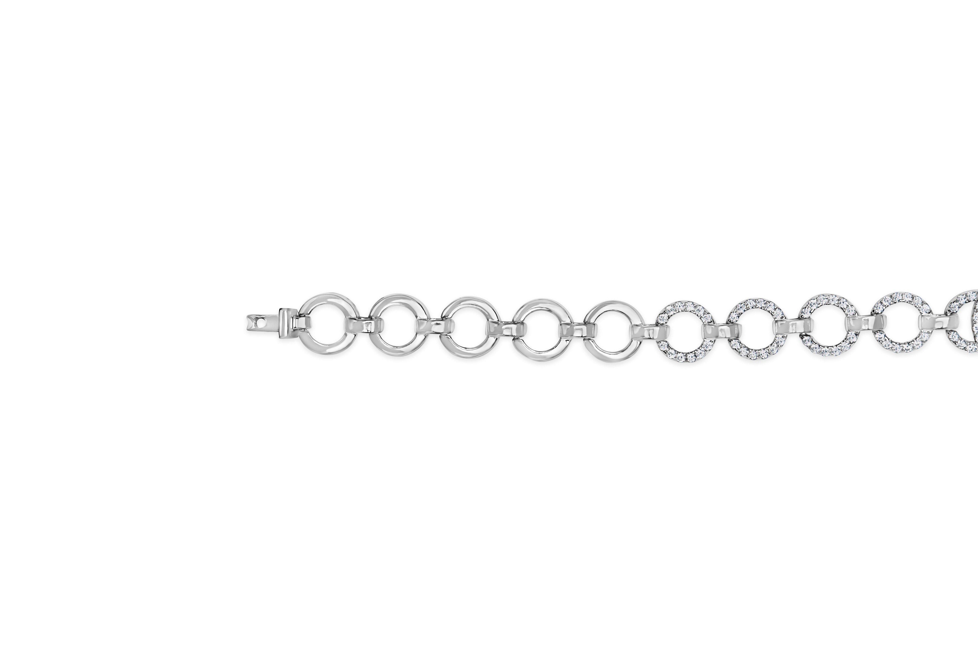 .925 Sterling Silver 1.00 Cttw Diamond Interlinking Open Circle Link Bracelet  DestGlow