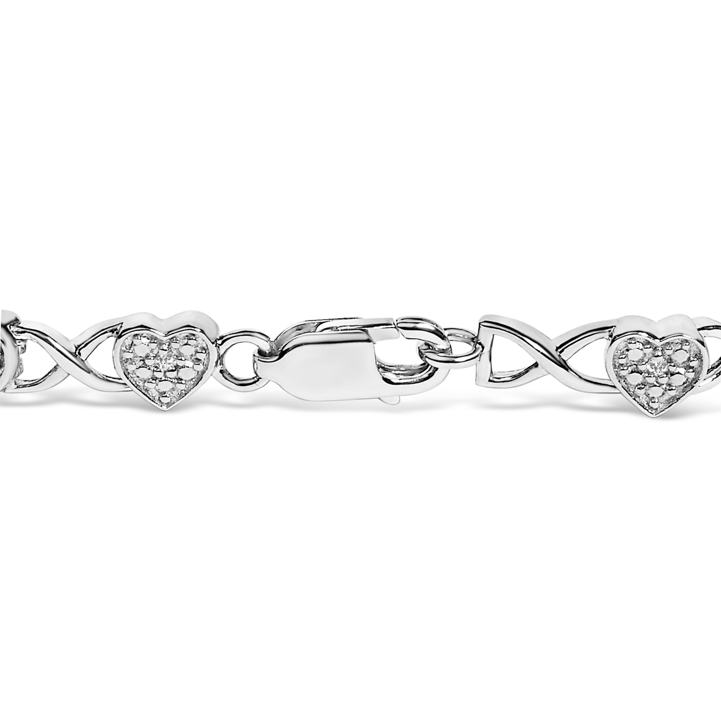 .925 Sterling Silver Diamond Accent Heart Link Bracelet (I-J Color, I3 Clarity) - 7.25" by Bids.com