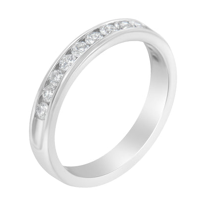 14K White Gold 1/2 cttw Diamond Band Ring (I-J Color, I2-I3 Clarity) - Size 7 by Bids.com