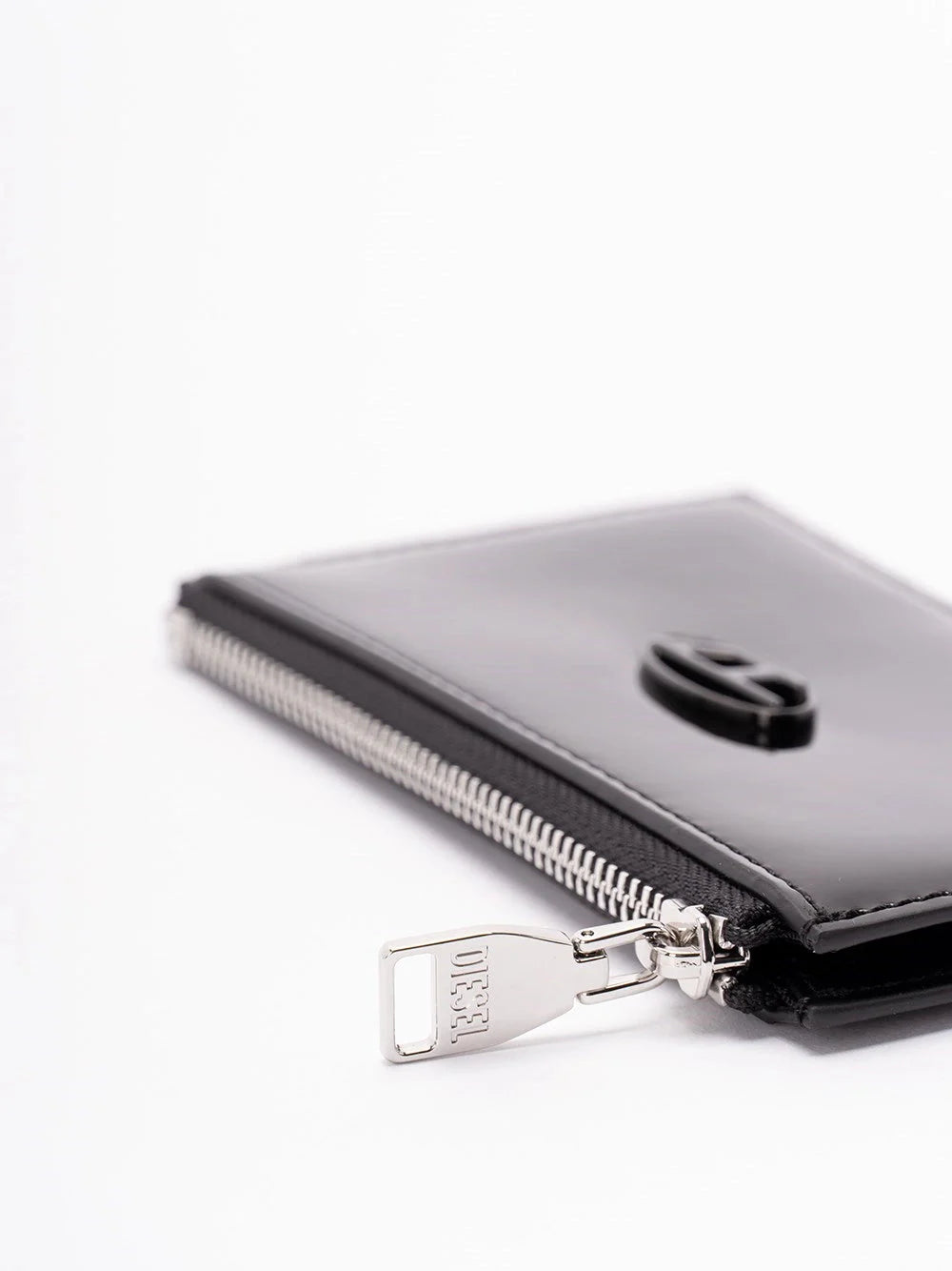Diesel Women `Play Card Holder Iii` Wallet by Luosophy